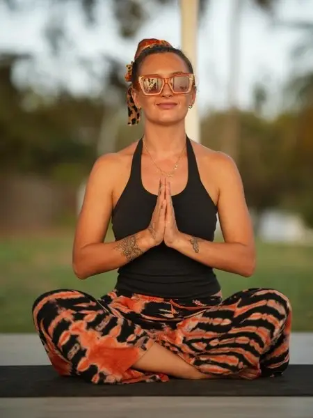 Alina Jaber Fly Yoga Gambia